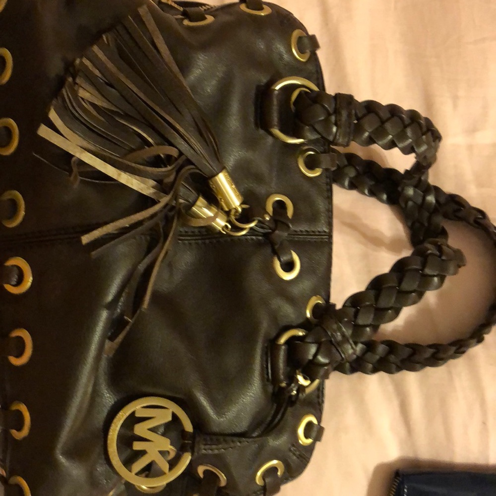 Authentic Michael Kors Leather